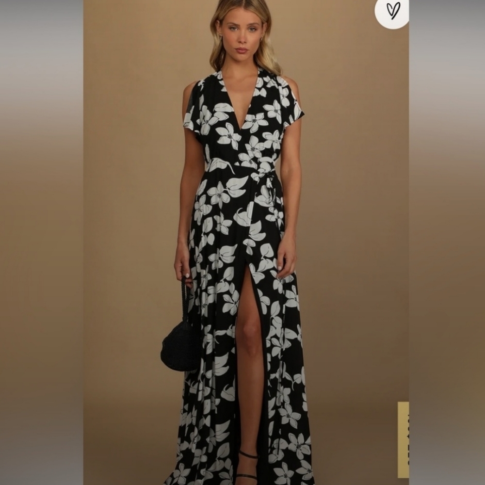 Lulu's Black and White Floral Maxi